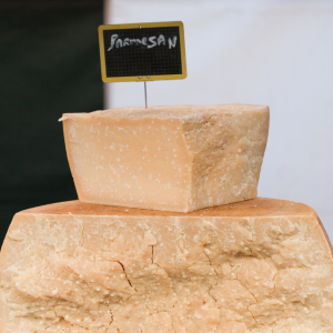 Sua Maestà: Parmigiano Reggiano